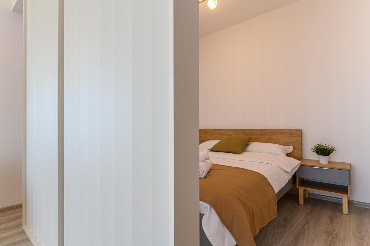 The Mountain Nest Apartment Brasov Exterior photo